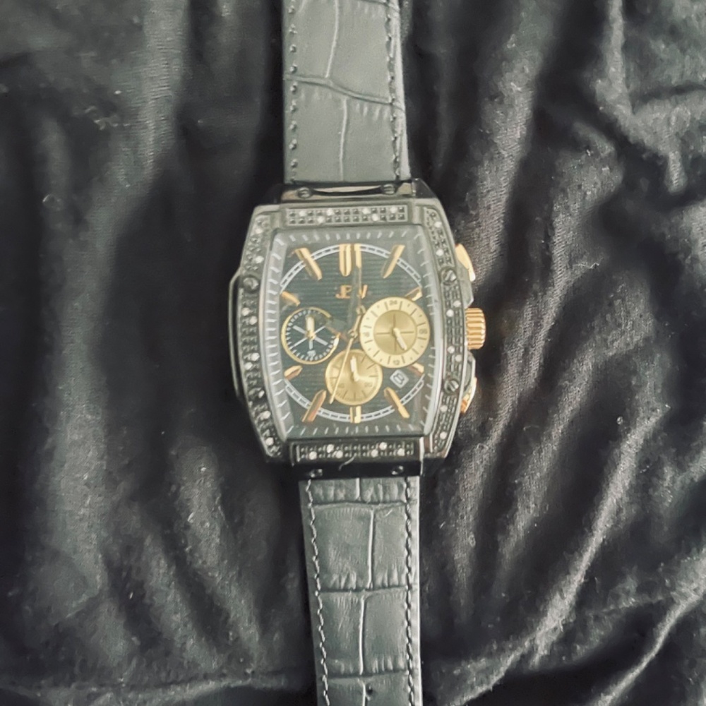 Watch - image 2